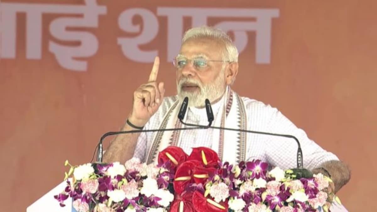 PM Narendra Modi inaugurates Bundelkhand Expressway, says the identity of UP is changing in India