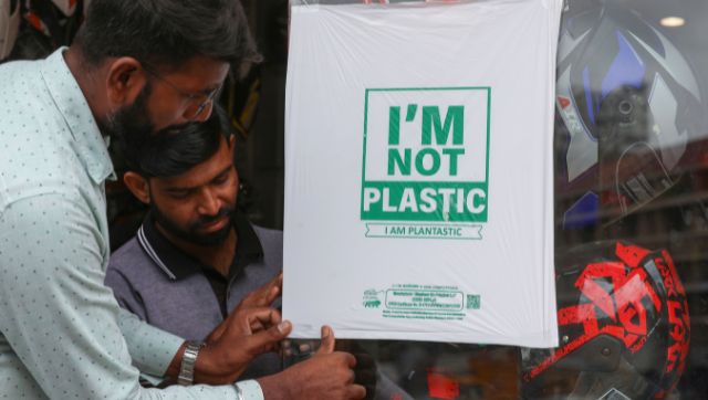 Cups, straws, spoons: India bans single-use or disposable plastic products Cups, straws, spoons: India bans single-use or disposable plastic products