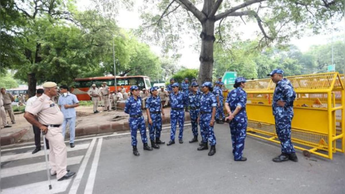 Traffic crawls in central Delhi due to Congress protest, waterlogging