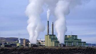 US Supreme Court limits anti-air pollution law to curb CO2 emissions from power plants