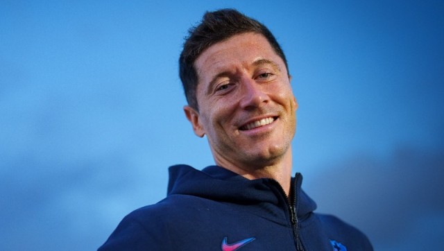 Robert Lewandowski joins Barcelona from Bayern Munich until 2027 Robert Lewandowski joins Barcelona from Bayern Munich until 2027