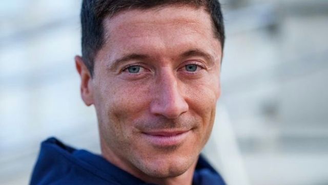 Robert Lewandowski joins Barcelona in Miami for US tour Robert Lewandowski joins Barcelona in Miami for US tour