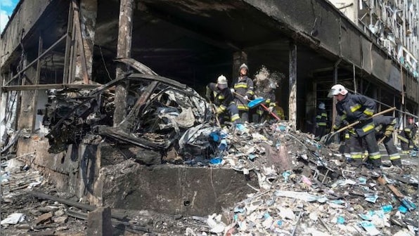 Ukraine war: Russian Kalibr cruise missiles kill at least 23 civilians, wound over 100 in Vinnytsia
