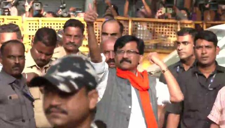 ED seizes Rs 11.5 lakh 'unaccounted cash' from Sanjay Raut's home; detained Shiv Sena leader says 'jhukega nahi'