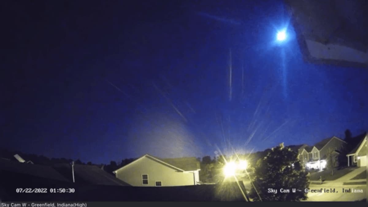 Watch: 2 major fireball events light up night sky over US on weekend