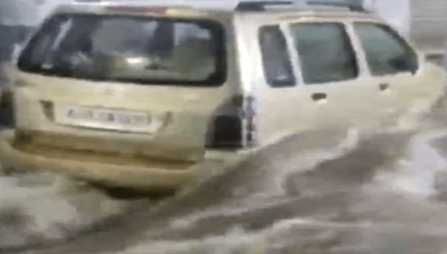 Watch: Cars washed away due to heavy rains and flooding in Jodhpur; video goes viral Watch: Cars washed away due to heavy rains and flooding in Jodhpur; video goes viral