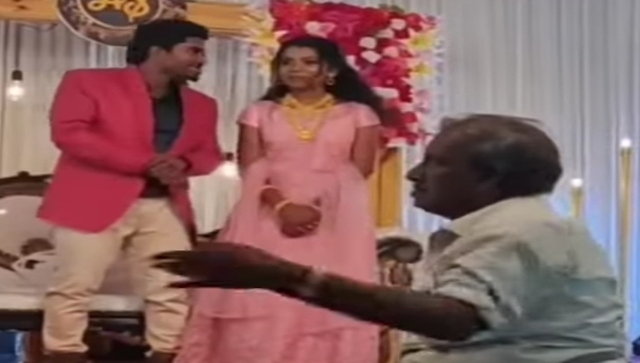 Watch: Grandfather-granddaughter duo steal the show, dance their hearts out at wedding Watch: Grandfather-granddaughter duo steal the show, dance their hearts out at wedding