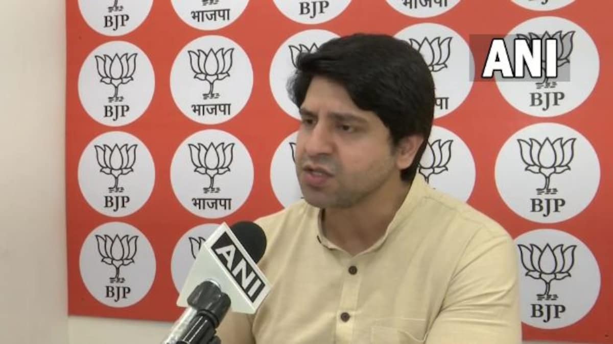 'They were filling pockets of liquor mafia with the money of poor': Shehzad Poonawalla hits out AAP