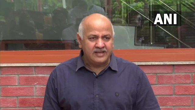 After Delhi govt reverses new liquor policy, Manish Sisodia accuses BJP of threatening shopkeepers and officers-Sports News , Firstpost