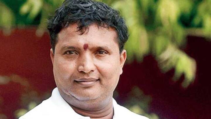 WATCH: Youth Congress chief Srinivas BV sent packing in a cop car amid protests as Sonia Gandhi grilled by ED