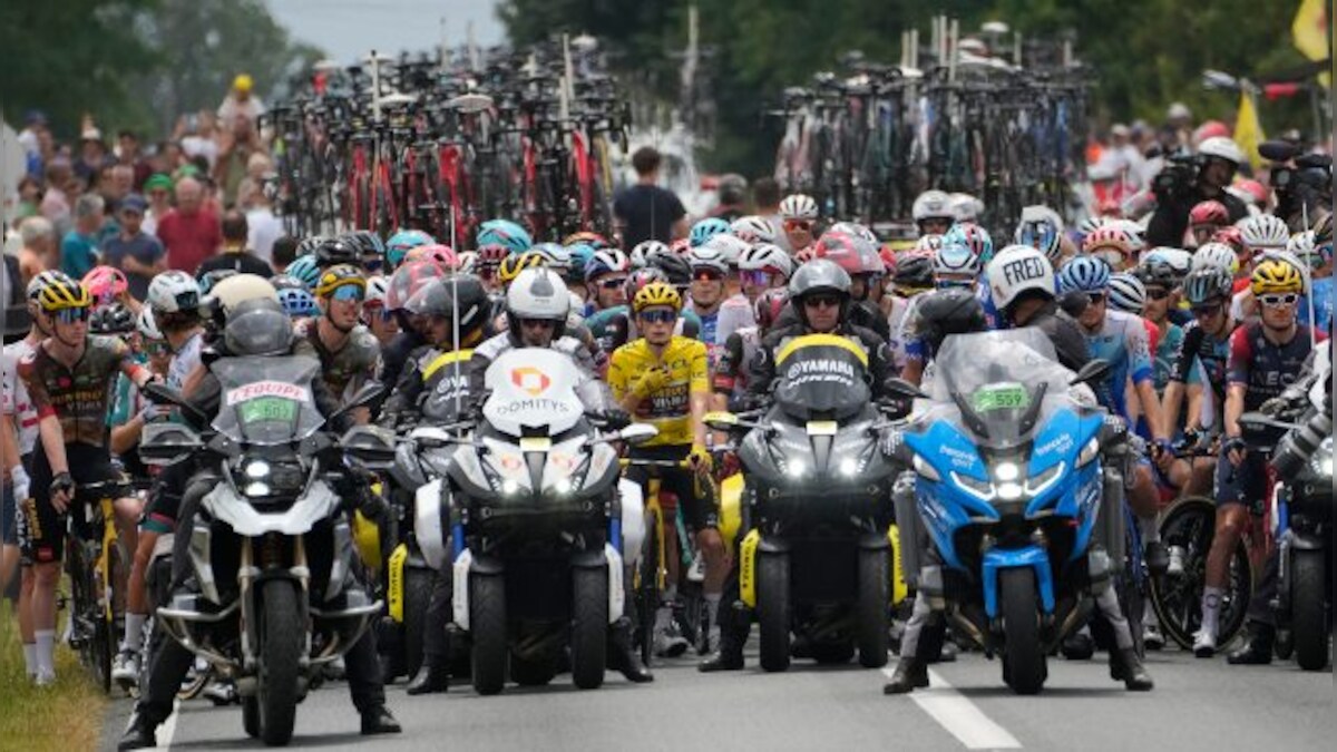 Tour de France 2022: Climate action protesters interrupt race during stage 19