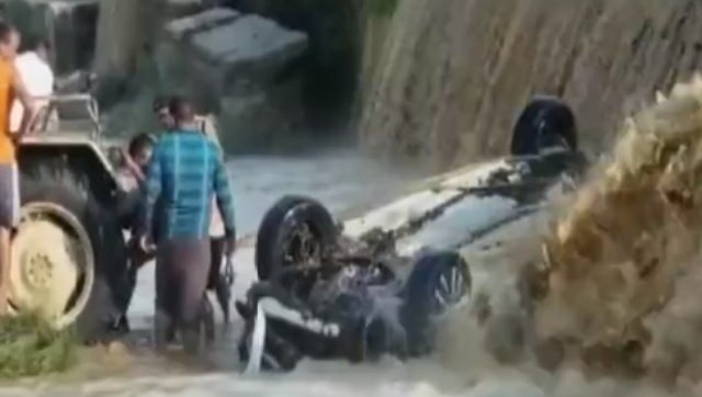 Nine killed after car washed away in Uttarakhand's Dhela river, five still trapped Nine killed after car washed away in Uttarakhand's Dhela river, five still trapped