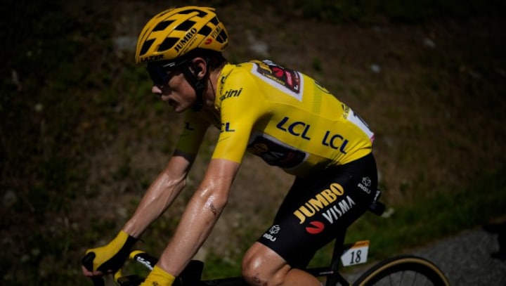 Tour de France 2022: Jonas Vingegaard beats Tadej Pogacar to put one hand on title