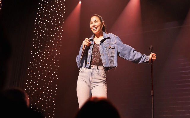 Whitney Cummings: Jokes is the kind of a comedy special that chooses to only play safe Whitney Cummings: Jokes is the kind of a comedy special that chooses to only play safe