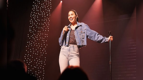 Whitney Cummings: Jokes is the kind of a comedy special that chooses to only play safe