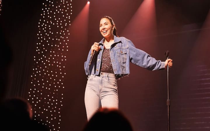 Whitney Cummings: Jokes is the kind of a comedy special that chooses to only play safe