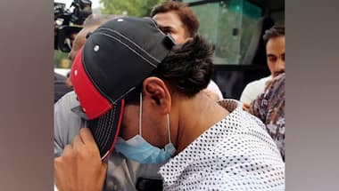 Delhi Police produces Mohammed Zubair before court, seeks 14-day judicial custody