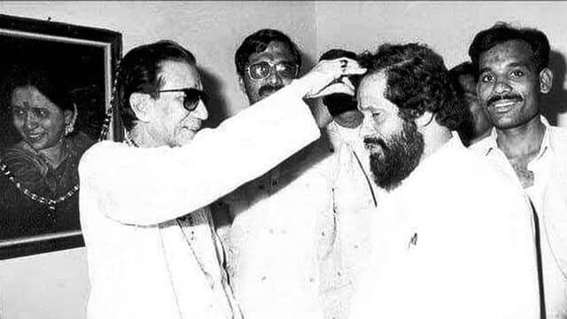 File photo of Shiv Sena founder Bal Thackeray with Anand Dighe. Twitter/@ShivSena