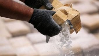 Gujarat ATS seizes heroin worth over Rs 350 cr near Mundra port