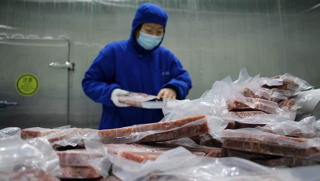 COVID-19 virus may survive for 30 days on refrigerated, frozen meat, finds study COVID-19 virus may survive for 30 days on refrigerated, frozen meat, finds study