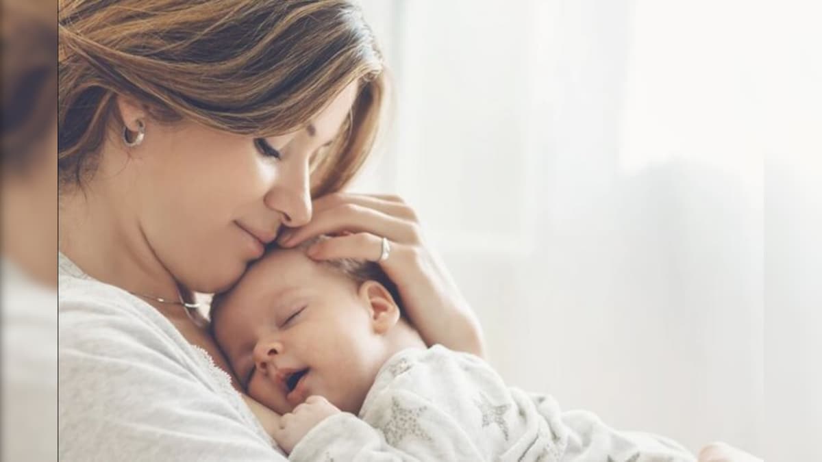 Here are five tips to balance motherhood and work life for new moms