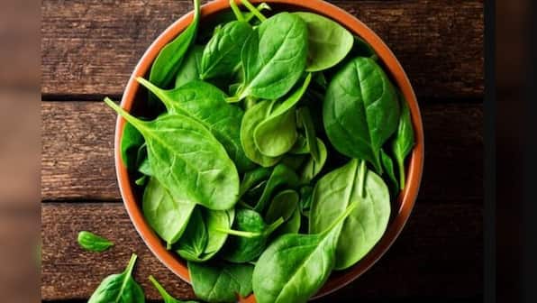 Spinach, onion and more: Here are some kitchen ingredients that can help you get long hair