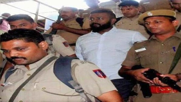 Conman Sukesh Chandrashekhar says AAP’s Satyendar Jain, former DG of Tihar threatened him after letter to Delhi LG