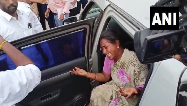 Tamil Nadu student suicide case: Schoolgirl laid to rest, thousands bid tearful adieu Tamil Nadu student suicide case: Schoolgirl laid to rest, thousands bid tearful adieu