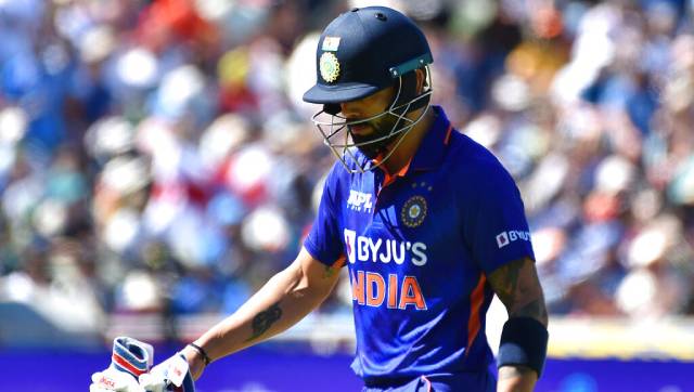 Watch: Virat Kohli disappoints again; falls prey to debutant pacer Richard Gleeson in second T20-Sports News , Firstpost