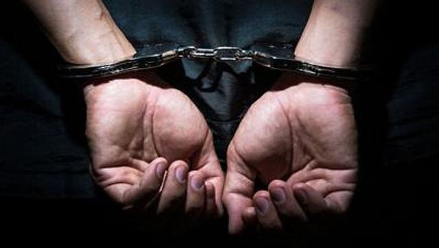 Delhi Liquorgate: ED arrests 2 businessmen from Telangana, Andhra; BJP says 'noose is finally tightening around Sisodia' Delhi Liquorgate: ED arrests 2 businessmen from Telangana, Andhra; BJP says 'noose is finally tightening around Sisodia'