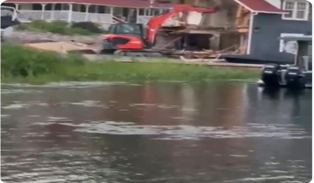 Watch: Canada man destroys luxury homes using excavator after getting fired, later fined Watch: Canada man destroys luxury homes using excavator after getting fired, later fined