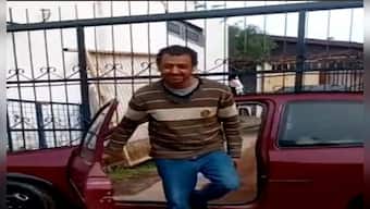 Anand Mahindra shares video of innovative 'car gate'; internet calls it 'Indian jugaad'