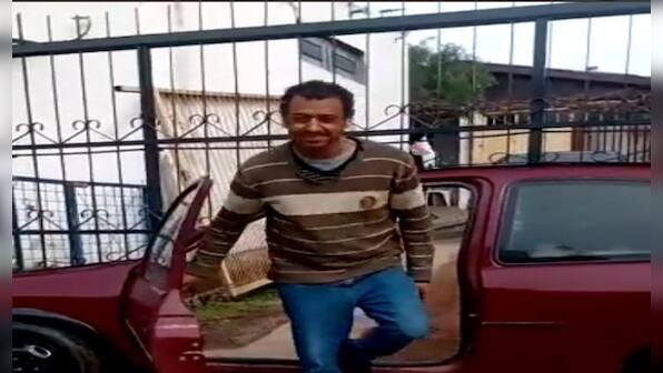 Anand Mahindra shares video of innovative 'car gate'; internet calls it 'Indian jugaad'
