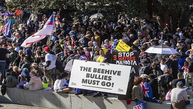 Explained: Why New Zealand’s anti-vax protesters have gathered outside Parliament Explained: Why New Zealand’s anti-vax protesters have gathered outside Parliament