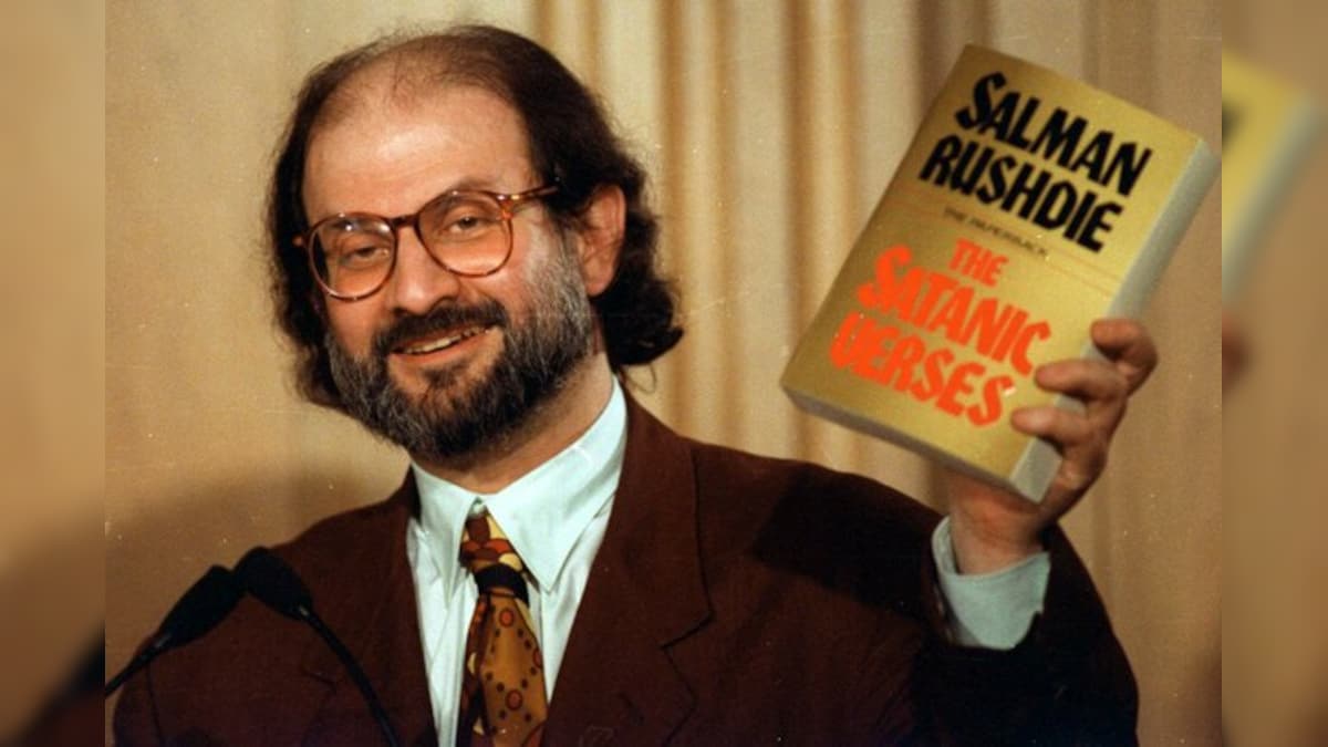 'Rajiv Gandhi banned my book because of Muslim votes', Rushdie had said in a 1998 letter