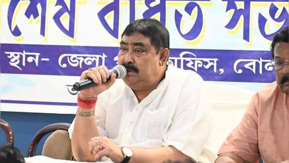 CBI sends summons to senior TMC leader Anubrata Mondal in connection with cattle smuggling scam