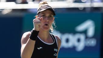 World No 1 Iga Swiatek ambushed by Brazil's Beatriz Haddad Maia in Toronto