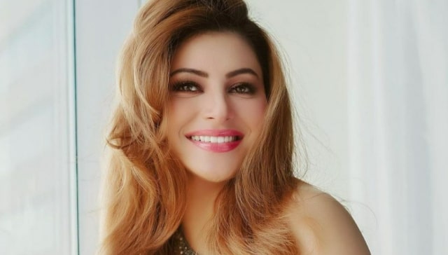 Urvashi Rautela wins praise and hearts for her acting performance in Saravanan Arul's The Legend Urvashi Rautela wins praise and hearts for her acting performance in Saravanan Arul's The Legend