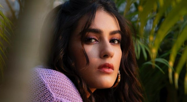 "Middle Class Love has been one of the best learning experiences of my life,"says debutant Kavya Thapar "Middle Class Love has been one of the best learning experiences of my life,"says debutant Kavya Thapar