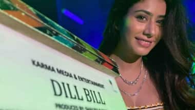 And it's a warp!! for actress Warina Hussain's Dill Bill