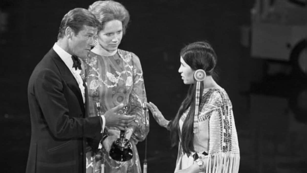 Sacheen Littlefeather: Academy Awards apologises to actress after 50 years