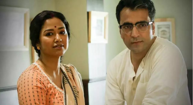 Byomkesh Hatyamancha review: Abir Chatterjee as Byomkesh Bakshi leads efficient cast in mediocre film Byomkesh Hatyamancha review: Abir Chatterjee as Byomkesh Bakshi leads efficient cast in mediocre film