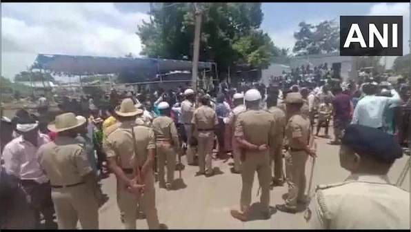 Karnataka: Two dead, six injured in clashes between groups in Koppal district