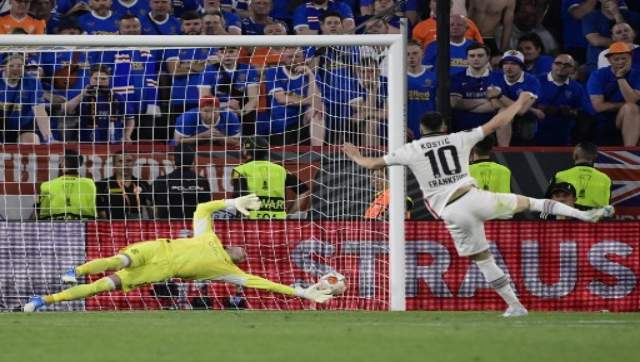 Frankfurt’s Filip Kostic arrives in Turin for Juventus medical Frankfurt’s Filip Kostic arrives in Turin for Juventus medical