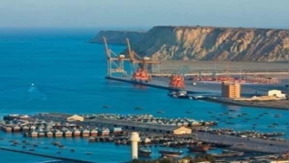 Foreign exchange depleted Pakistan considers taking upfront cost of CPEC projects to boost reserves