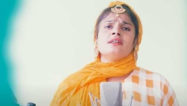 Farmani Naaz's rendition of 'Har Har Shambhu' faces flak, Muslim clerics say woman singing is 'haram' in Islam Farmani Naaz's rendition of 'Har Har Shambhu' faces flak, Muslim clerics say woman singing is 'haram' in Islam