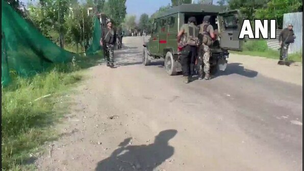 J&K: Tragedy averted as police recover IED weighing 30 kg from Pulwama