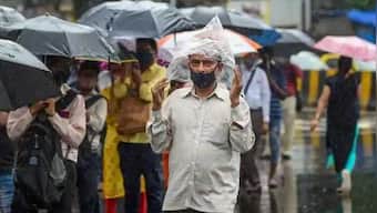 Maharashtra: Heavy rain warnings for parts of Vidarbha; red, orange alerts issued for several districts