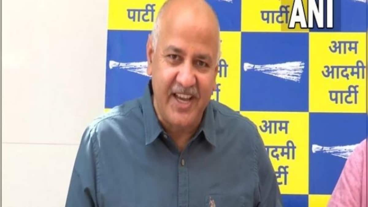 Will be arrested in 2-4 days, says Manish Sisodia on CBI raids