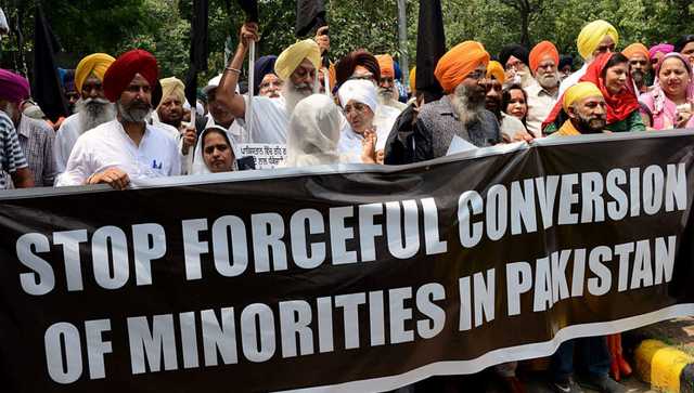 Delhi Sikh Gurdwara Committee delegation meets Pakistan High Commissioner, demands Special Grievance Cell for minorities Delhi Sikh Gurdwara Committee delegation meets Pakistan High Commissioner, demands Special Grievance Cell for minorities